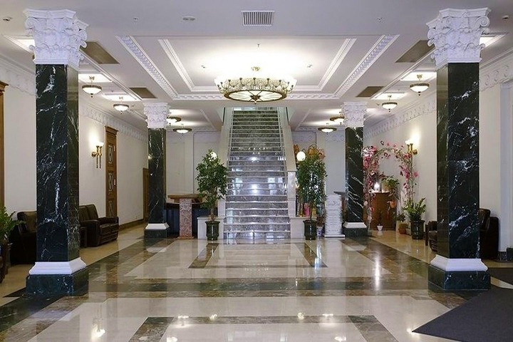 Офисное помещение 758 кв.м. в бизнес-центре Централ Сити Тауэр